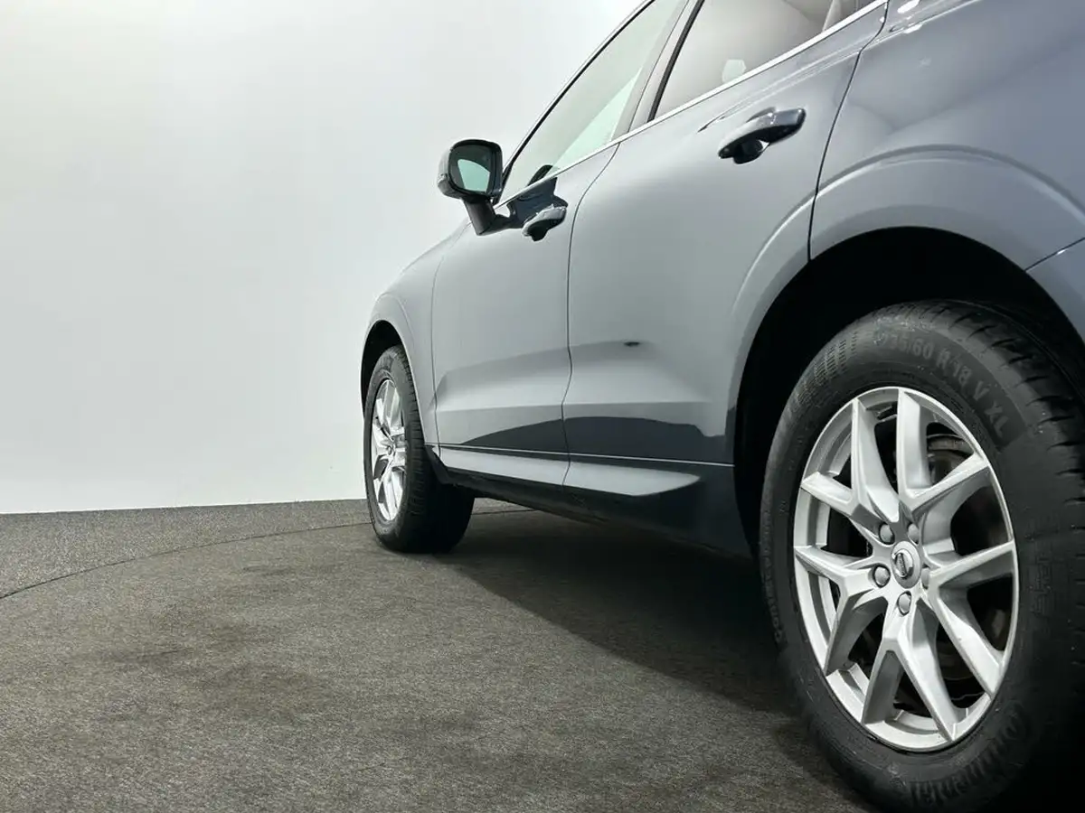 2019-volvo-xc60-20td-b4-momentum-big-48
