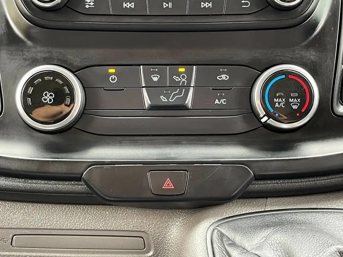 2022-ford-transit-20tdci-350-l2h2-leader-130pseu6d-rwd-panel-van-big-17