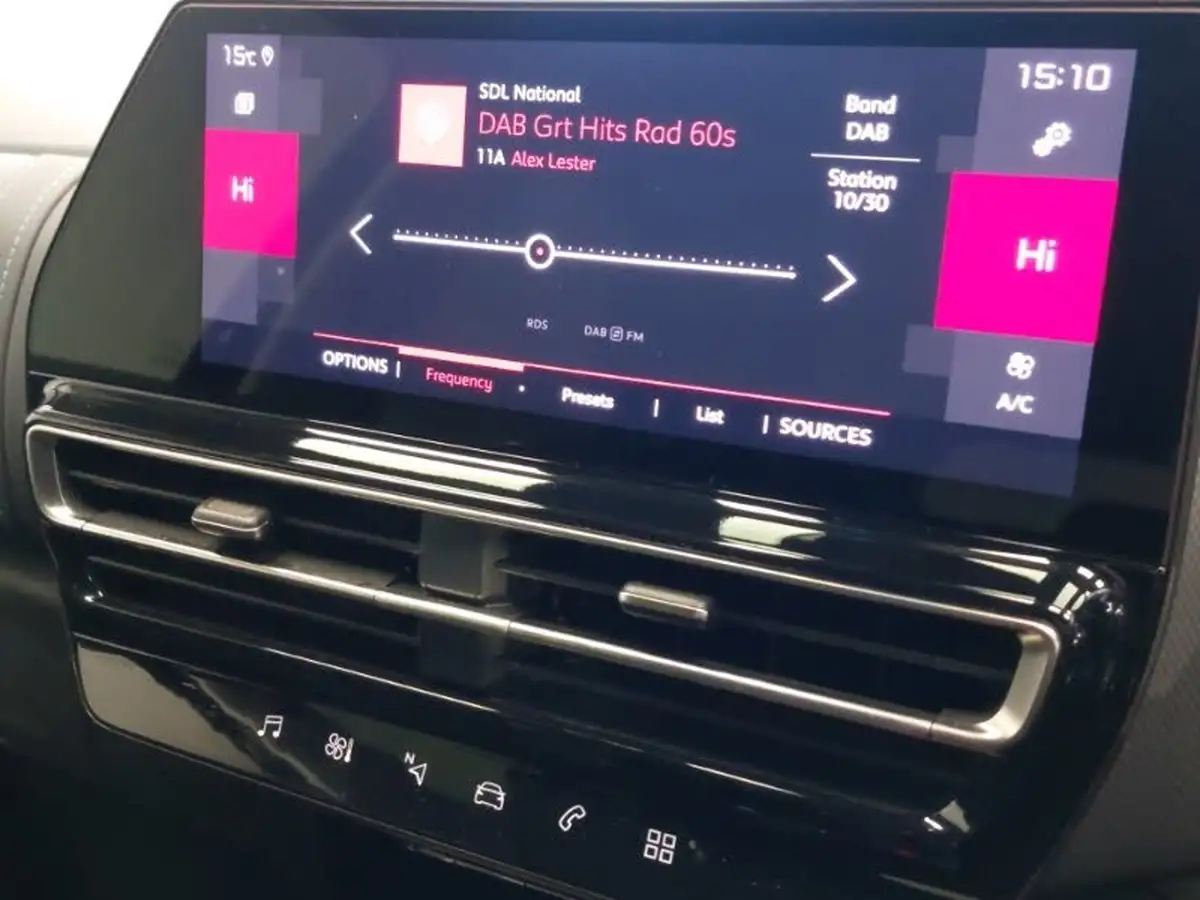 2022-citroen-c5-aircross-12-puretech-shine-ss-eat8-big-14