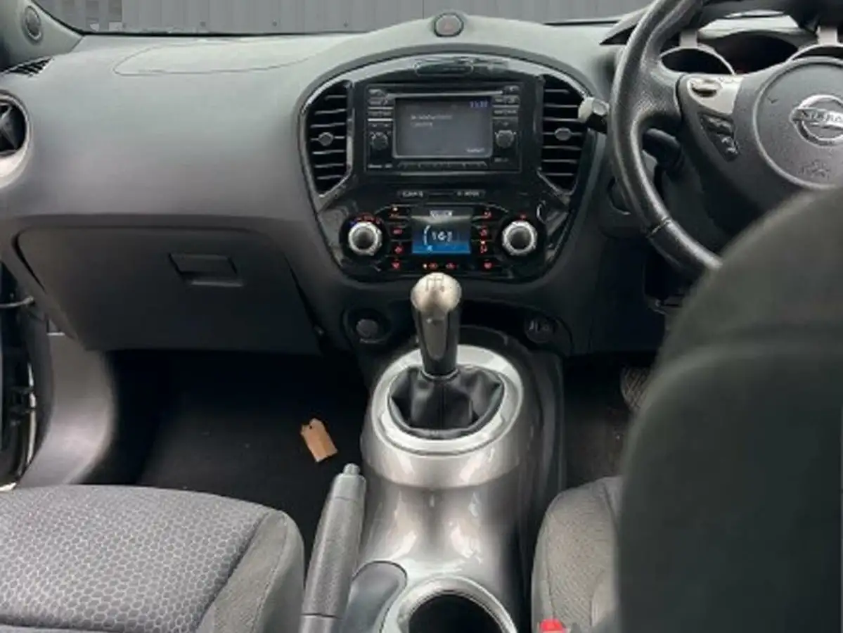 2012-nissan-juke-16-acenta-premium-16v-1598cc-big-23