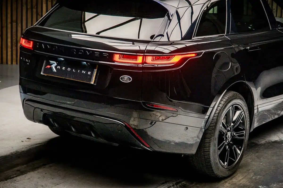 2021-land-rover-range-rover-velar-20-d200-velar-edition-big-20