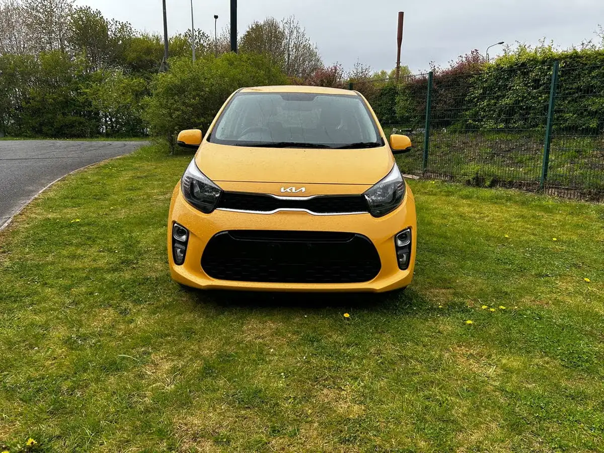 2023-kia-picanto-10-3-big-7
