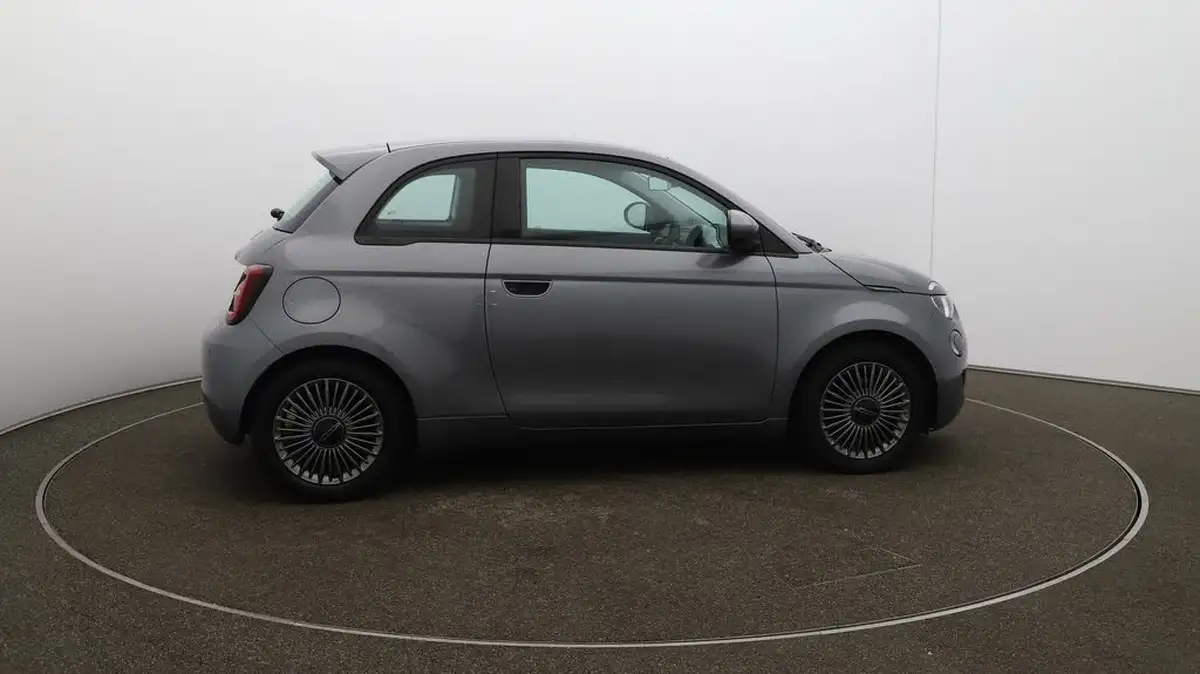 2022-fiat-500-e-icon-117bhp-big-42