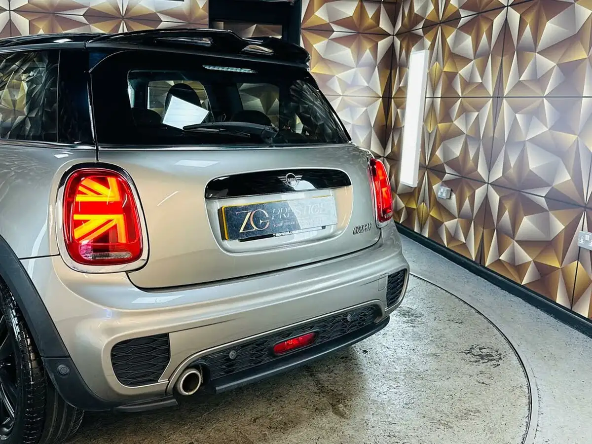 2020-mini-cooper-15-cooper-sport-hatchback-3d-big-29