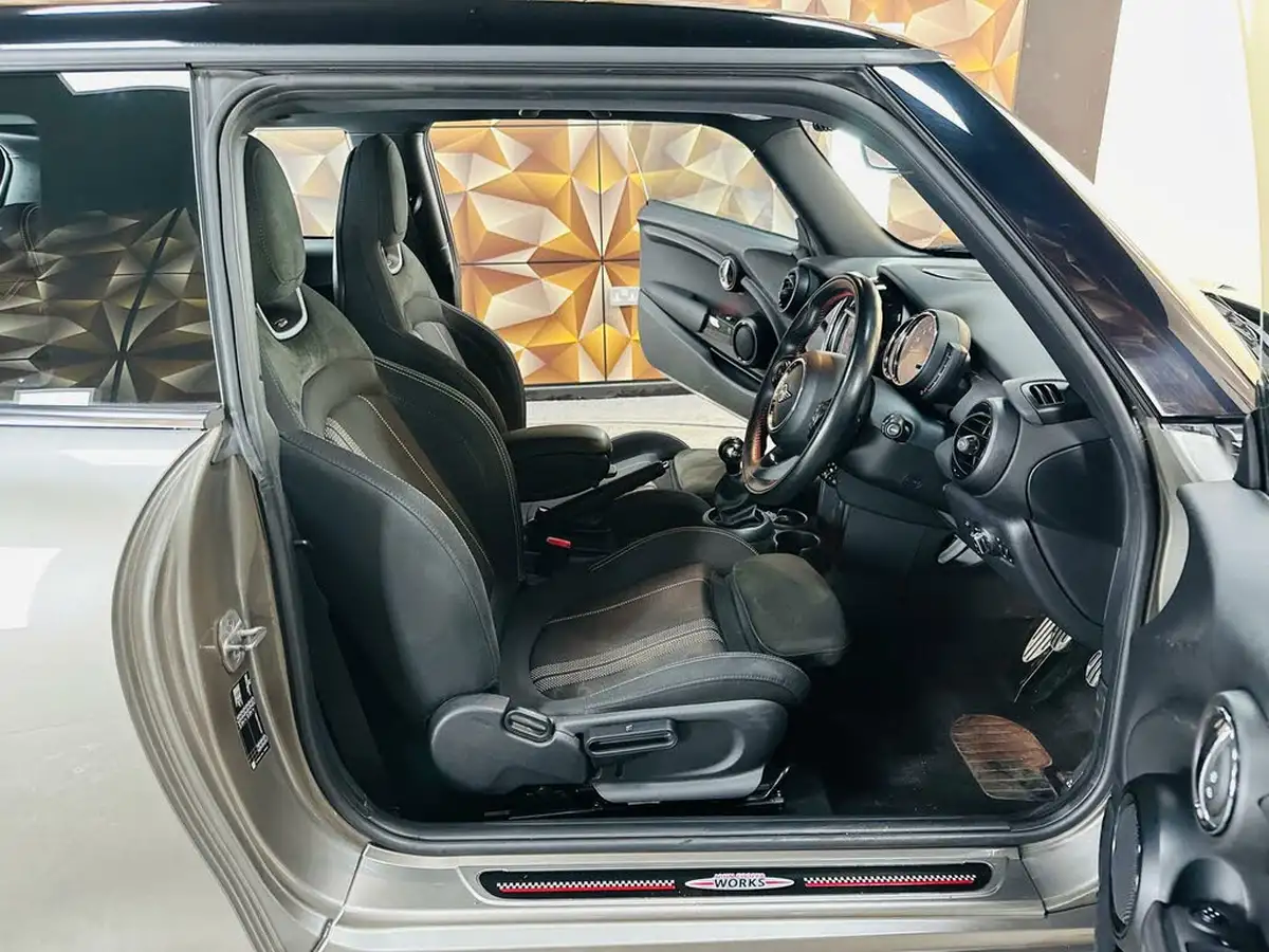 2020-mini-cooper-15-cooper-sport-hatchback-3d-big-52