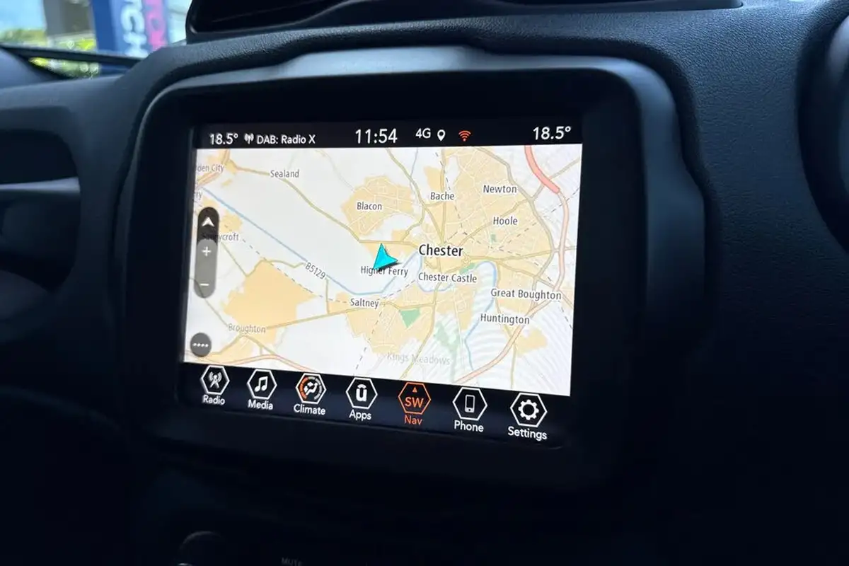 2021-jeep-renegade-10-gse-limited-big-49