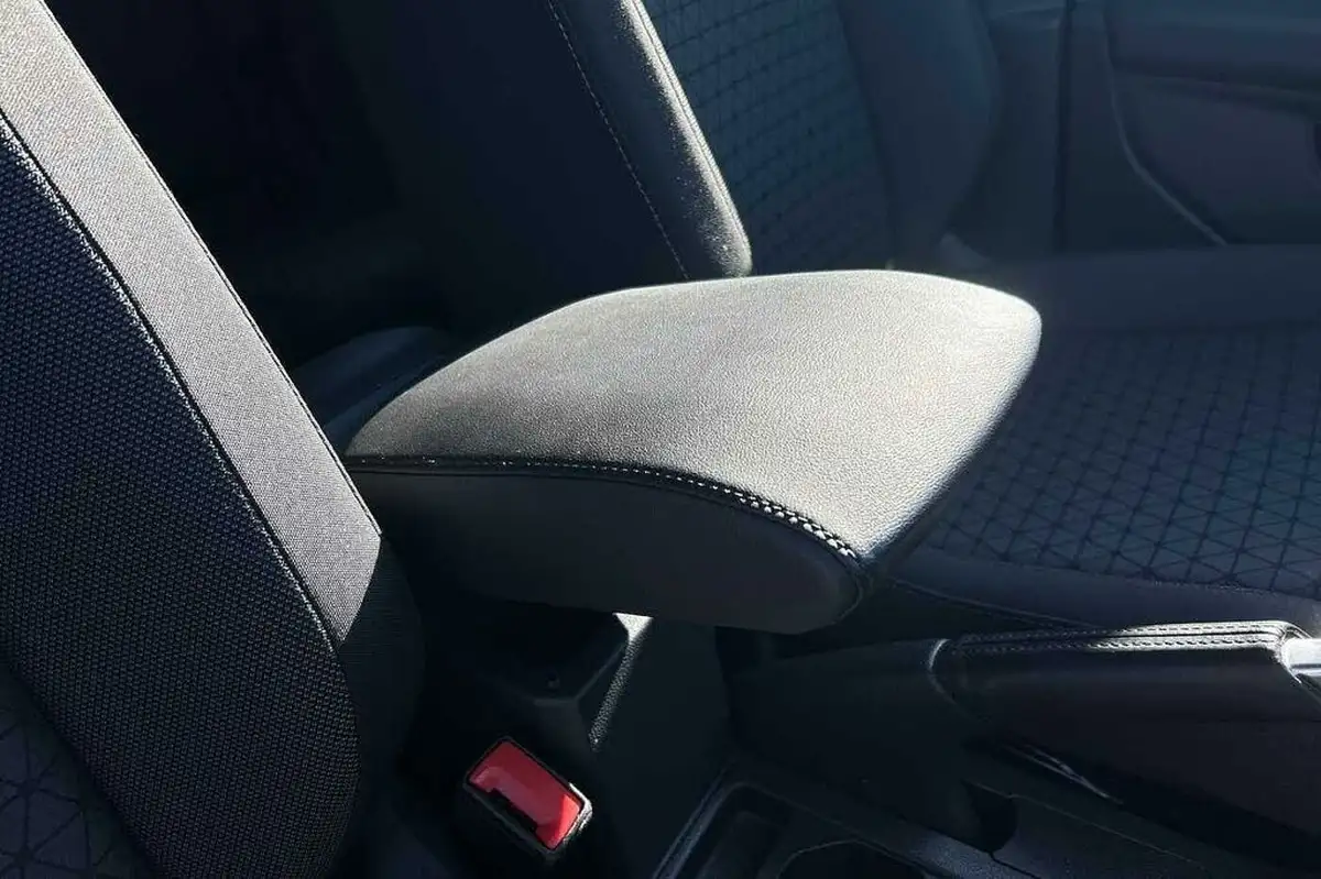 2021-volkswagen-t-cross-10-tsi-se-110ps-dsg-big-26