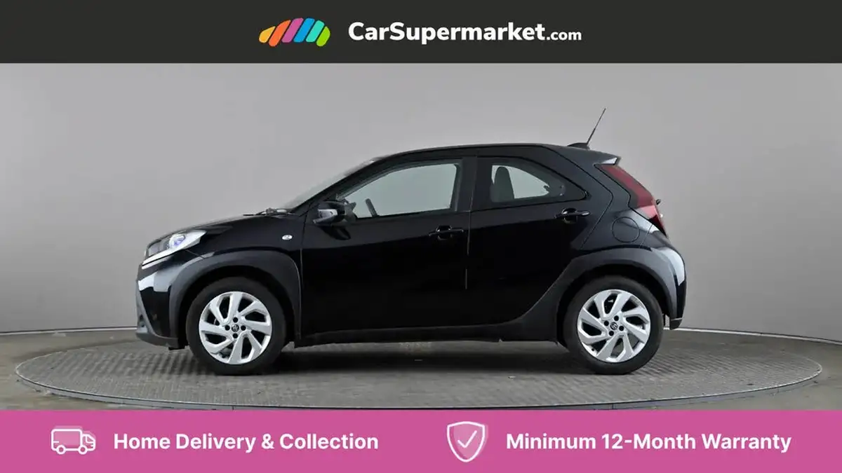 2023-toyota-aygo-x-10-vvt-i-pure-big-2