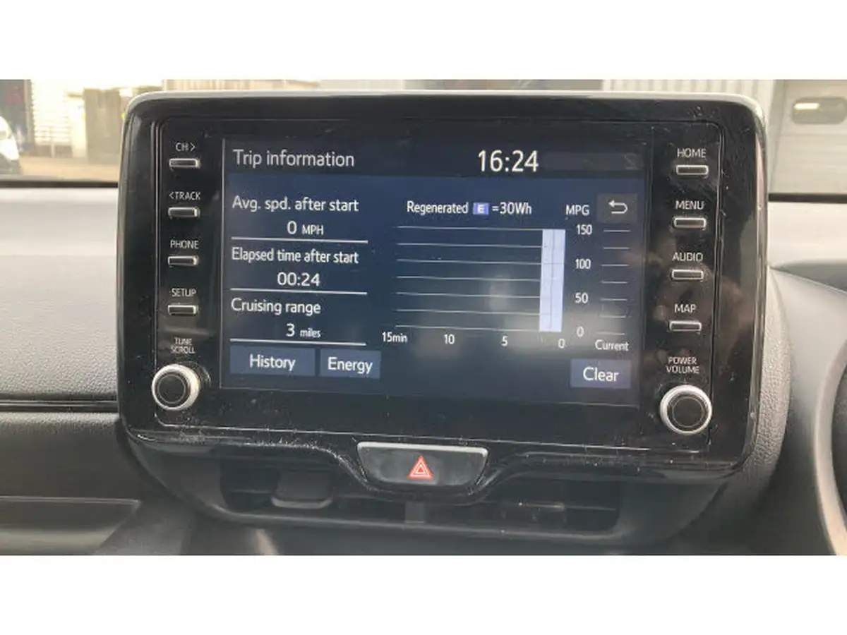 2023-toyota-yaris-15-vvt-i-gr-sport-114bhp-big-25