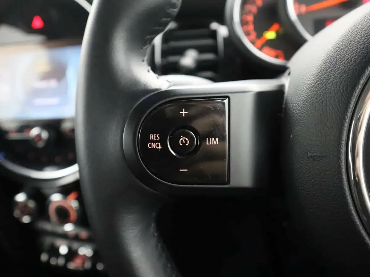 2022-mini-cooper-15-cooper-classic-hatchback-5d-auto-big-21