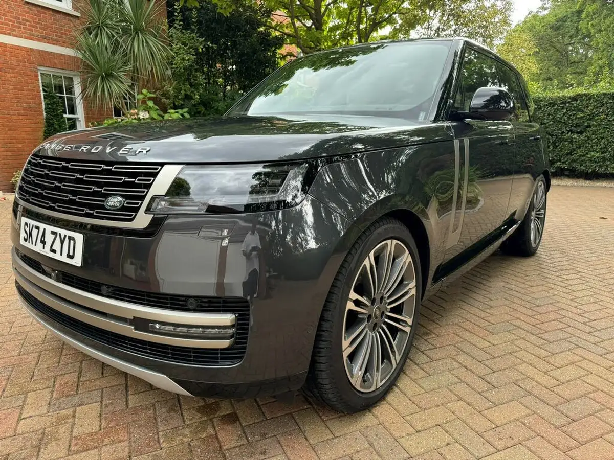 2024-land-rover-range-rover-30-p460e-se-big-5