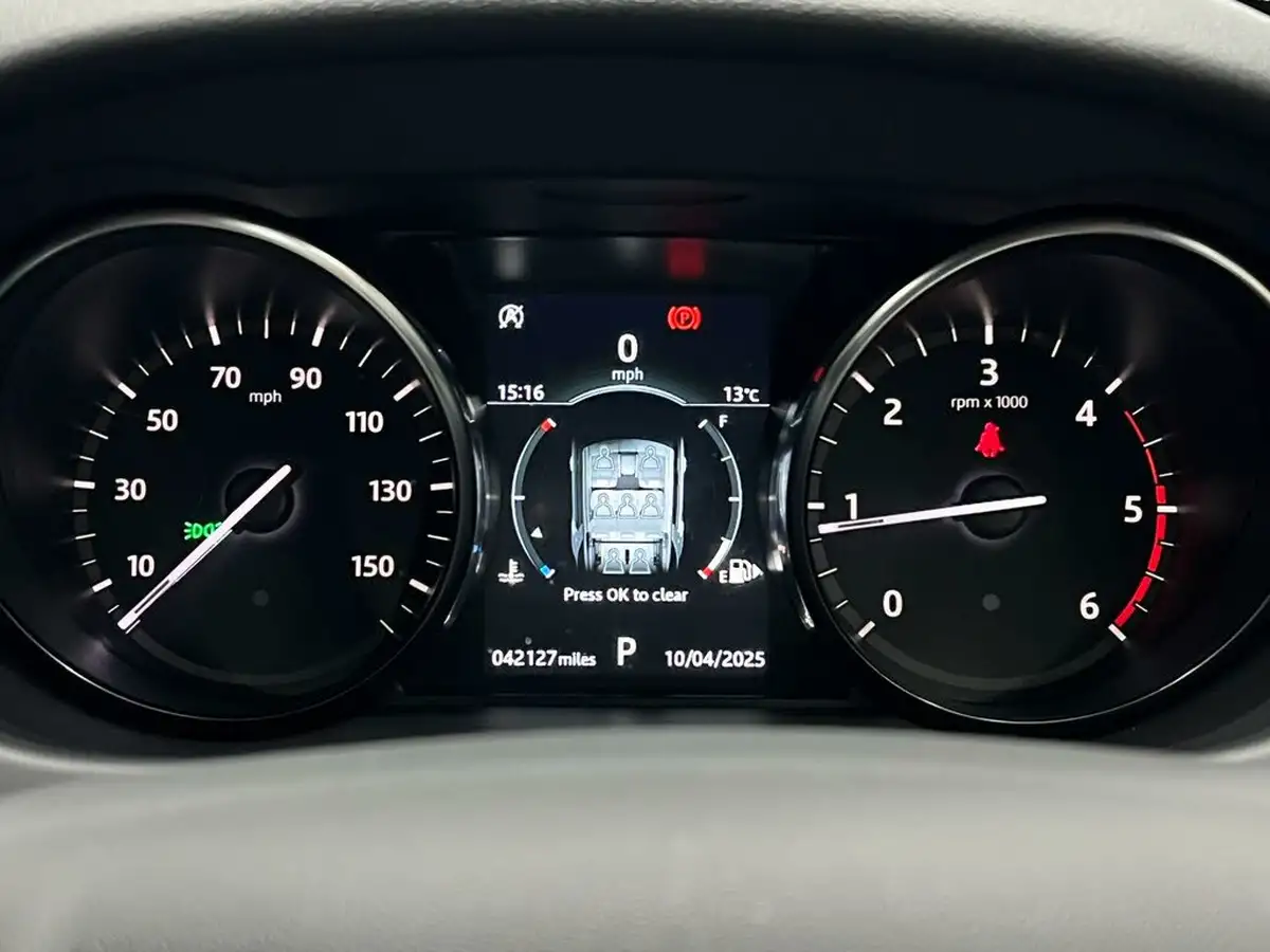 2019-land-rover-discovery-sport-20td4-landmark-big-47