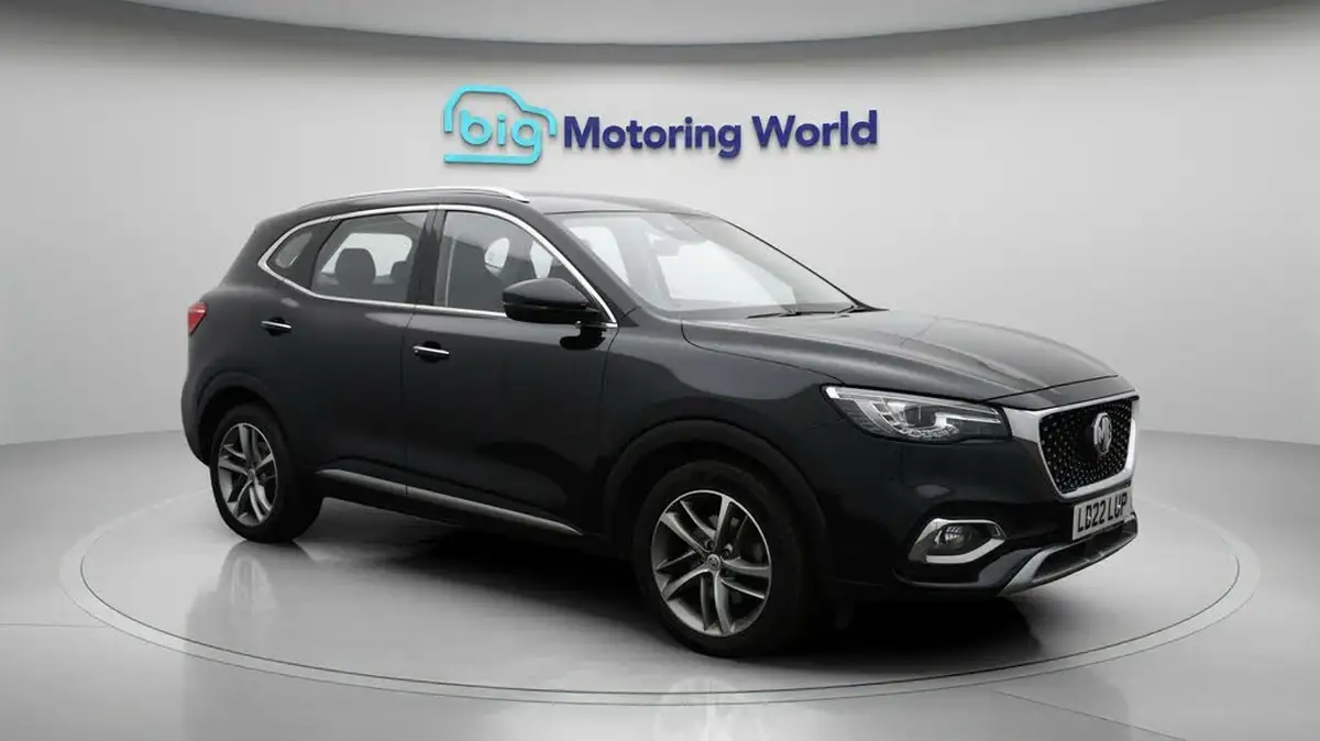 2022-mg-hs-15t-gdi-exclusive-162ps-big-1