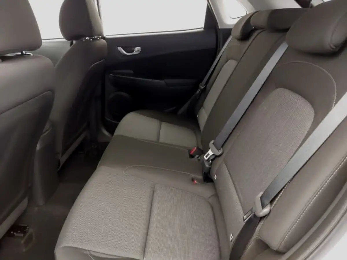 2021-hyundai-kona-10-t-gdi-se-connect-big-5