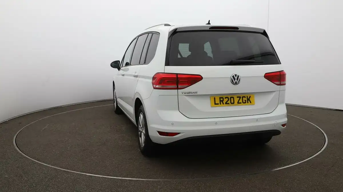2020-volkswagen-touran-20tdi-se-family-115ps-dsg-big-55