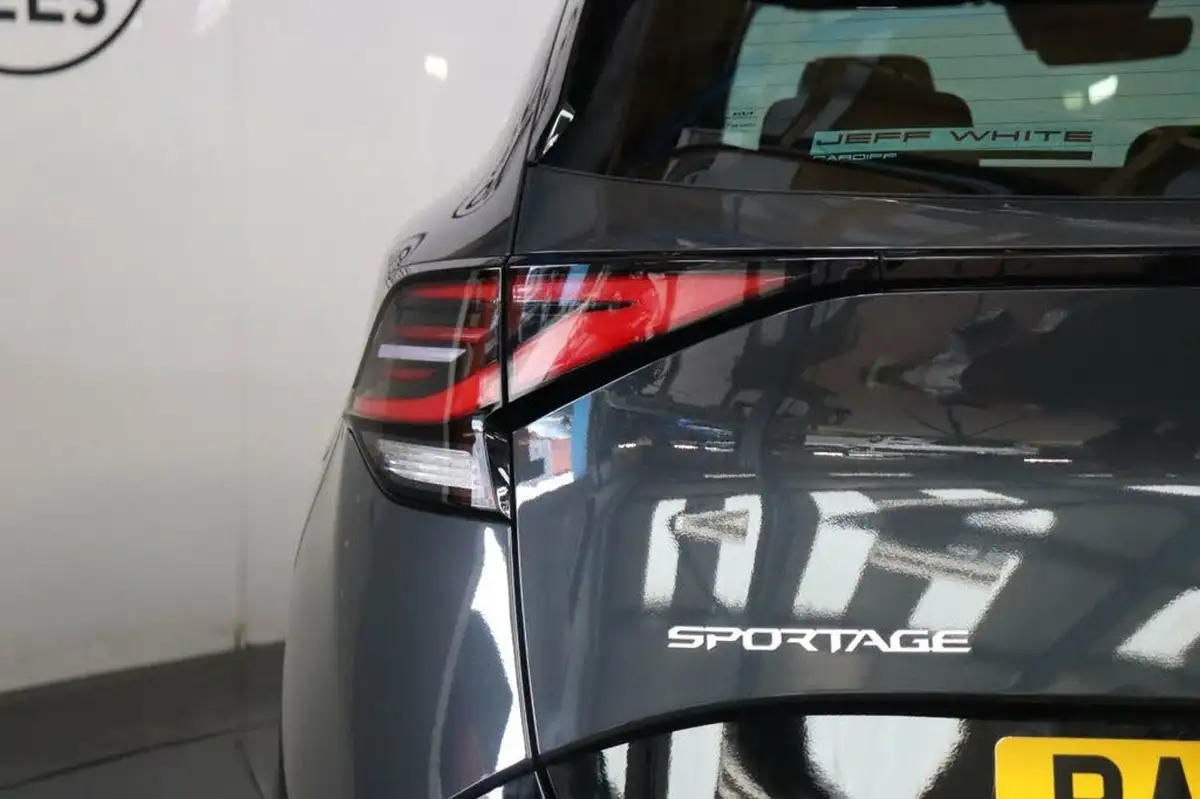 2023-kia-sportage-16-t-gdi-gt-line-261bhp-awd-phev-auto-big-20