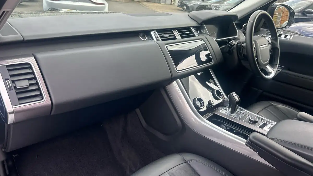 2021-land-rover-range-rover-sport-20-p300-hse-big-22