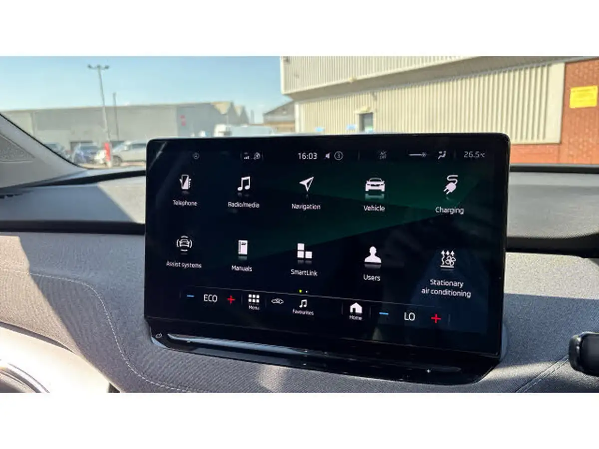 2023-skoda-enyaq-e-60-big-11
