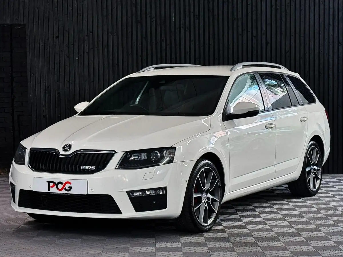 2014-skoda-octavia-20tdi-vrs-estate-dsg-big-7