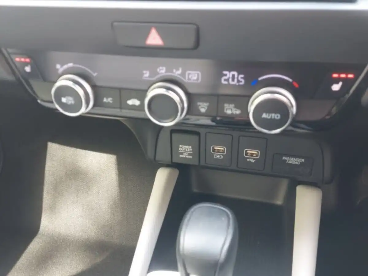 2021-honda-jazz-15-i-mmd-ex-107ps-big-18