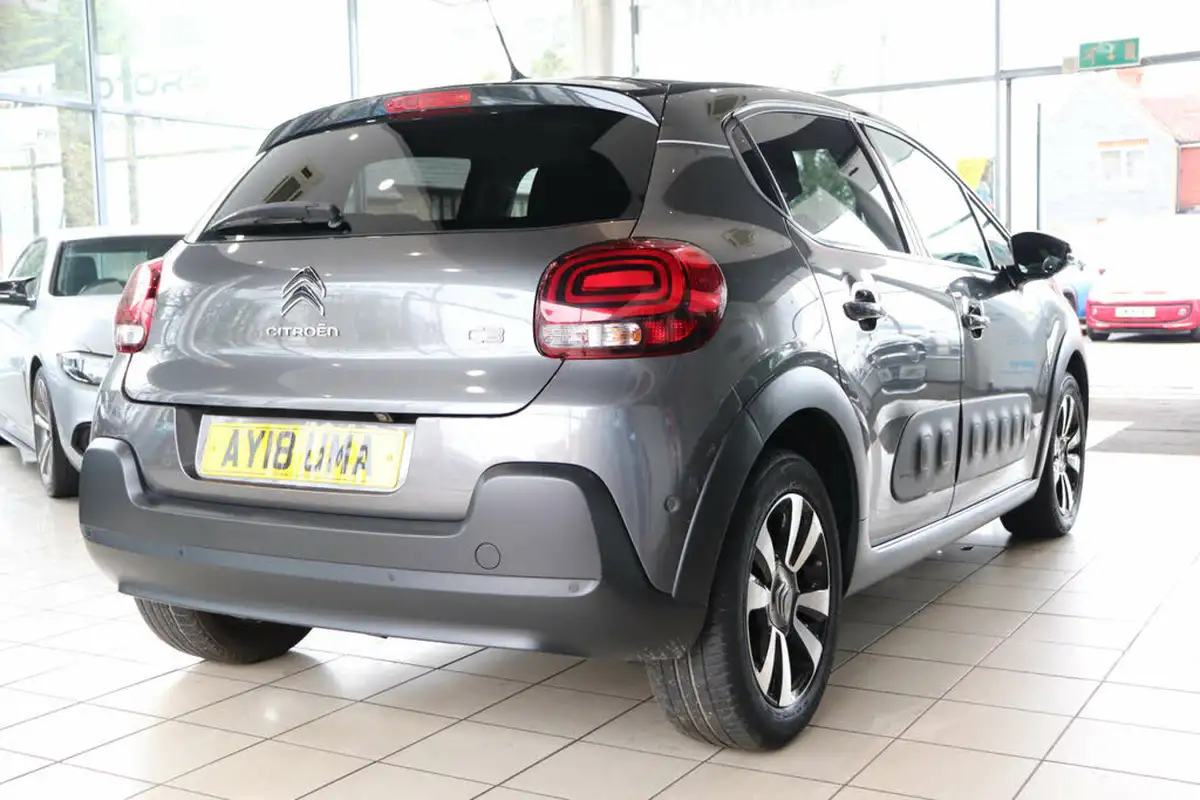 2018-citroen-c3-12-puretech-flair-110ps-ss-eat6-big-7