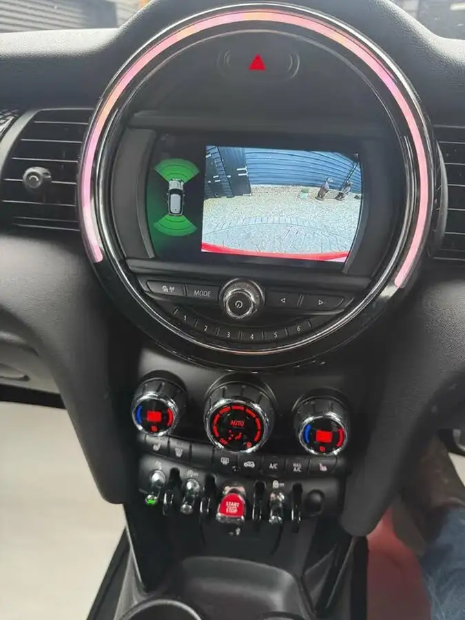 2019-mini-cooper-20-cooper-s-sport-189bhp-hatchback-3d-auto-big-9