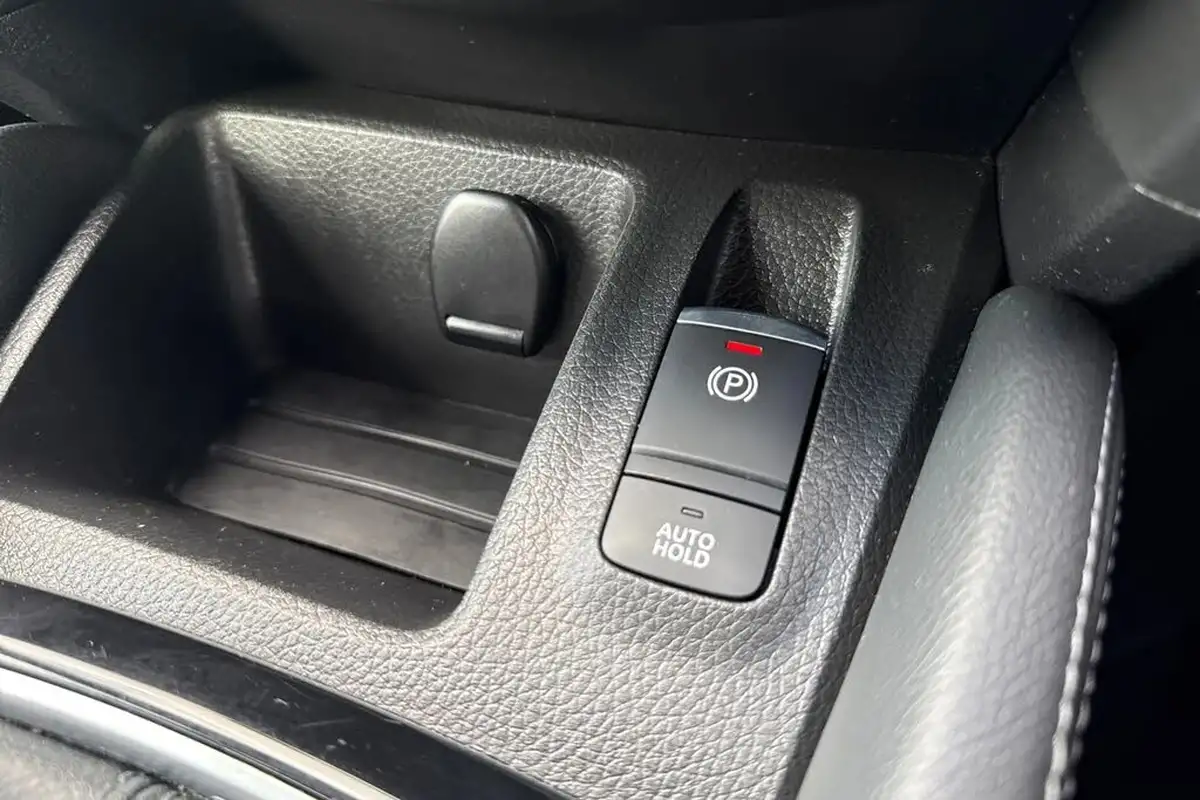 2021-nissan-qashqai-13-dig-t-n-motion-140ps-big-50