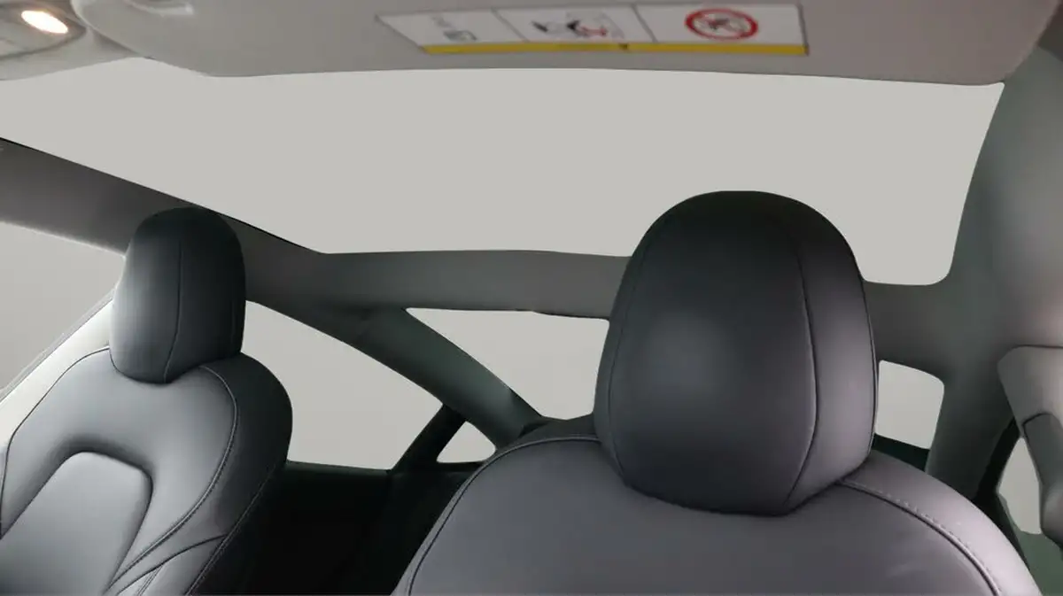 2021-tesla-model-3-e-long-range-4x4-big-23