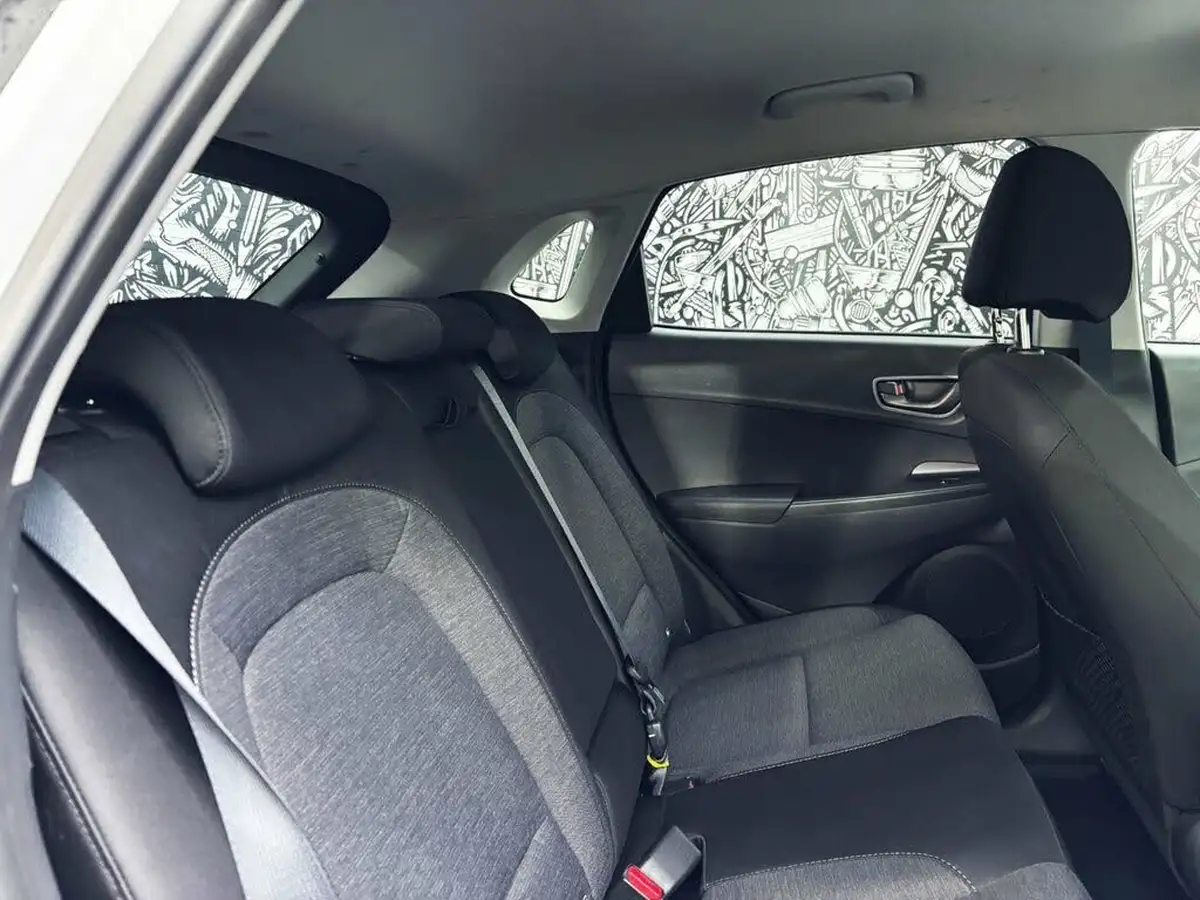 2020-hyundai-kona-e-premium-204ps-big-22