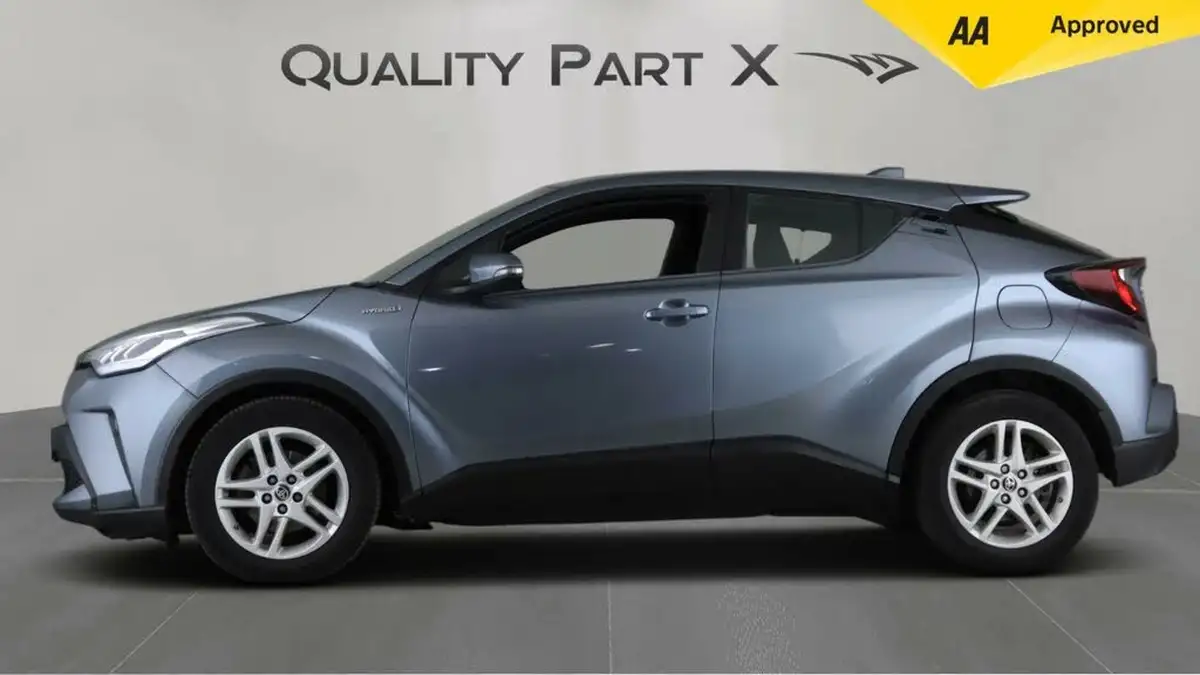 2020-toyota-c-hr-18-vvt-i-icon-parking-pack-big-3