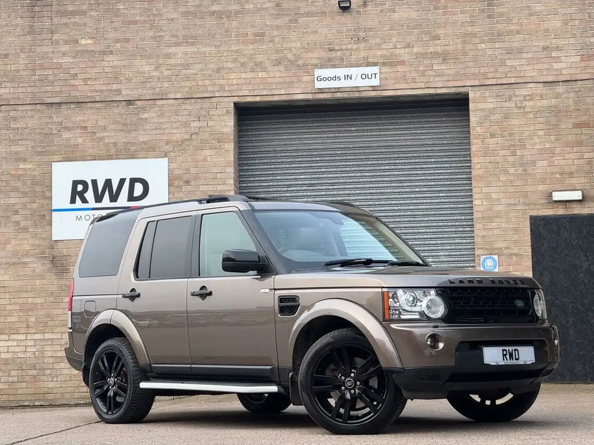2013-land-rover-discovery-4-30td-hse-luxury-4x4-big-0