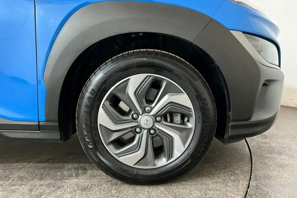 2022-hyundai-kona-16-gdi-se-connect-big-10