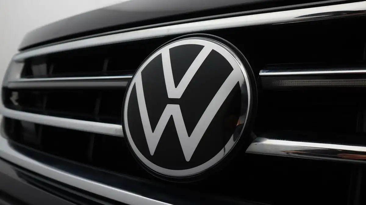 2023-volkswagen-tiguan-allspace-15-tsi-r-line-big-22