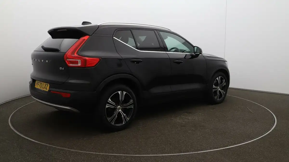 2021-volvo-xc40-20-b4-inscription-pro-197bhp-geartronic-big-44