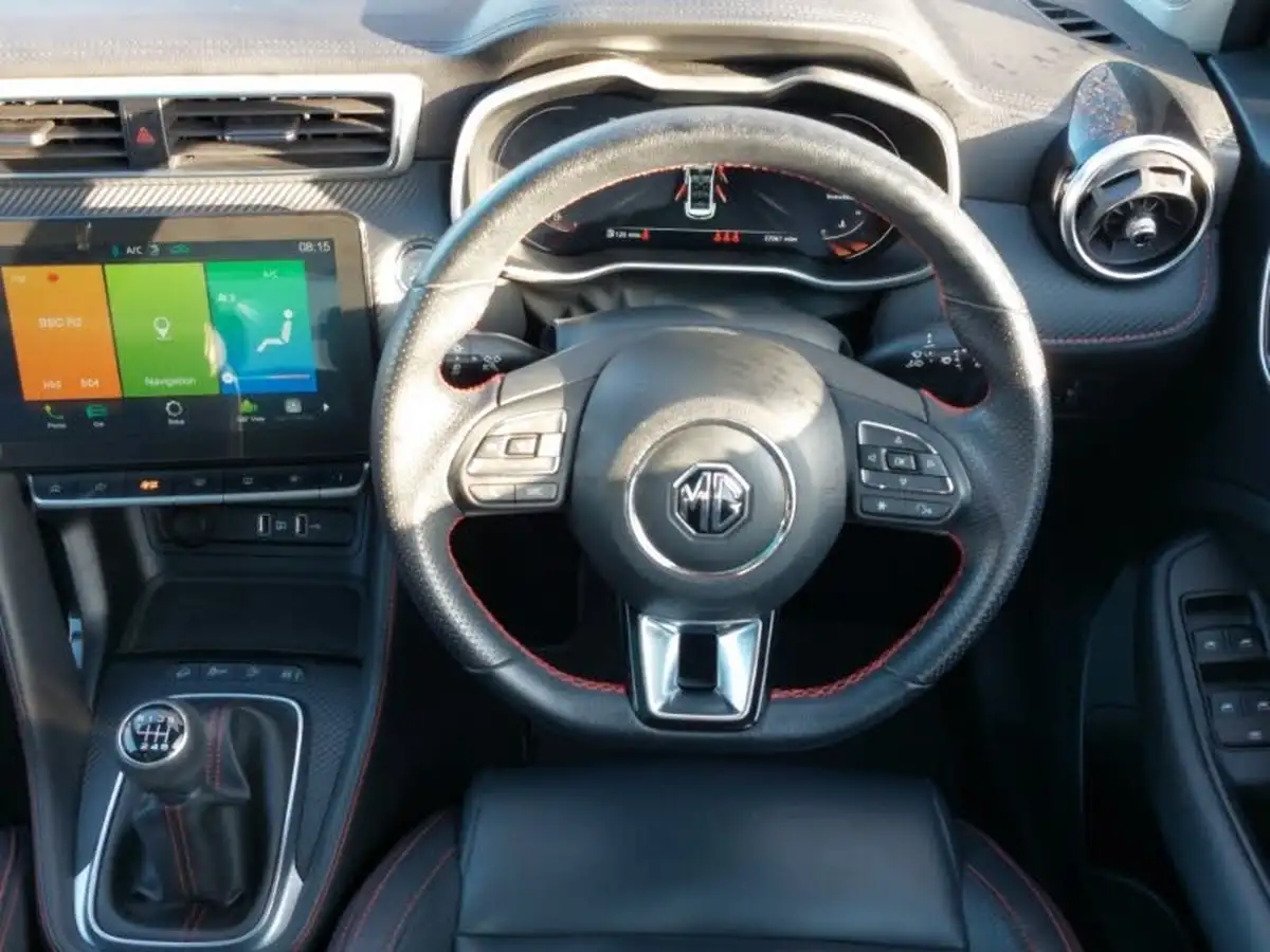 2022-mg-zs-suv-10t-gdi-exclusive-big-6