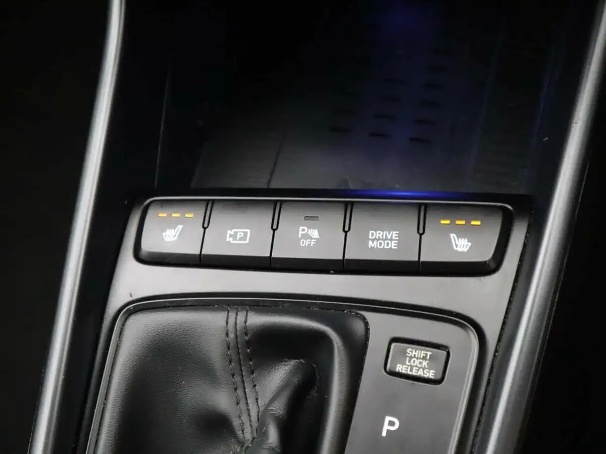 2022-hyundai-bayon-10-t-gdi-premium-100ps-dct-big-21