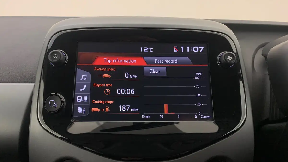 2019-toyota-aygo-10-vvt-i-x-trend-big-26