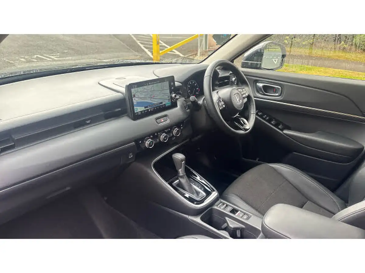 2024-honda-hr-v-15-i-mmd-advance-big-1