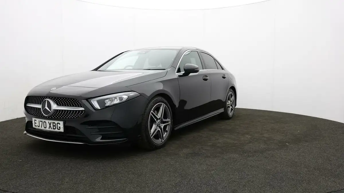 2020-mercedes-benz-a-class-13-a200-amg-line-saloon-4d-7g-dct-big-51