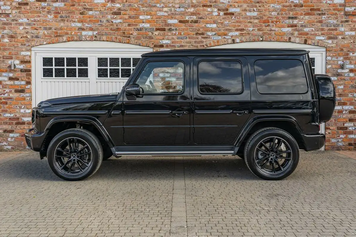 2024-mercedes-benz-g-class-30-g-500-amg-line-premium-plus-big-10