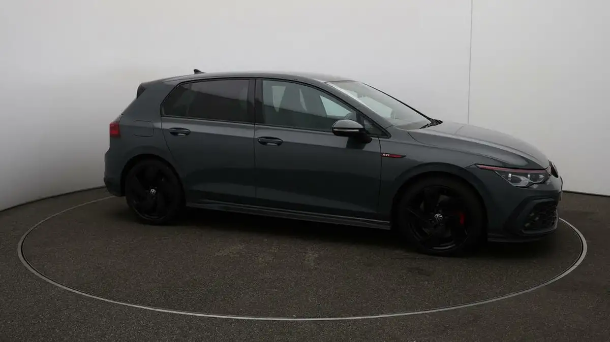 2021-volkswagen-golf-20-tsi-gti-dsg-big-40