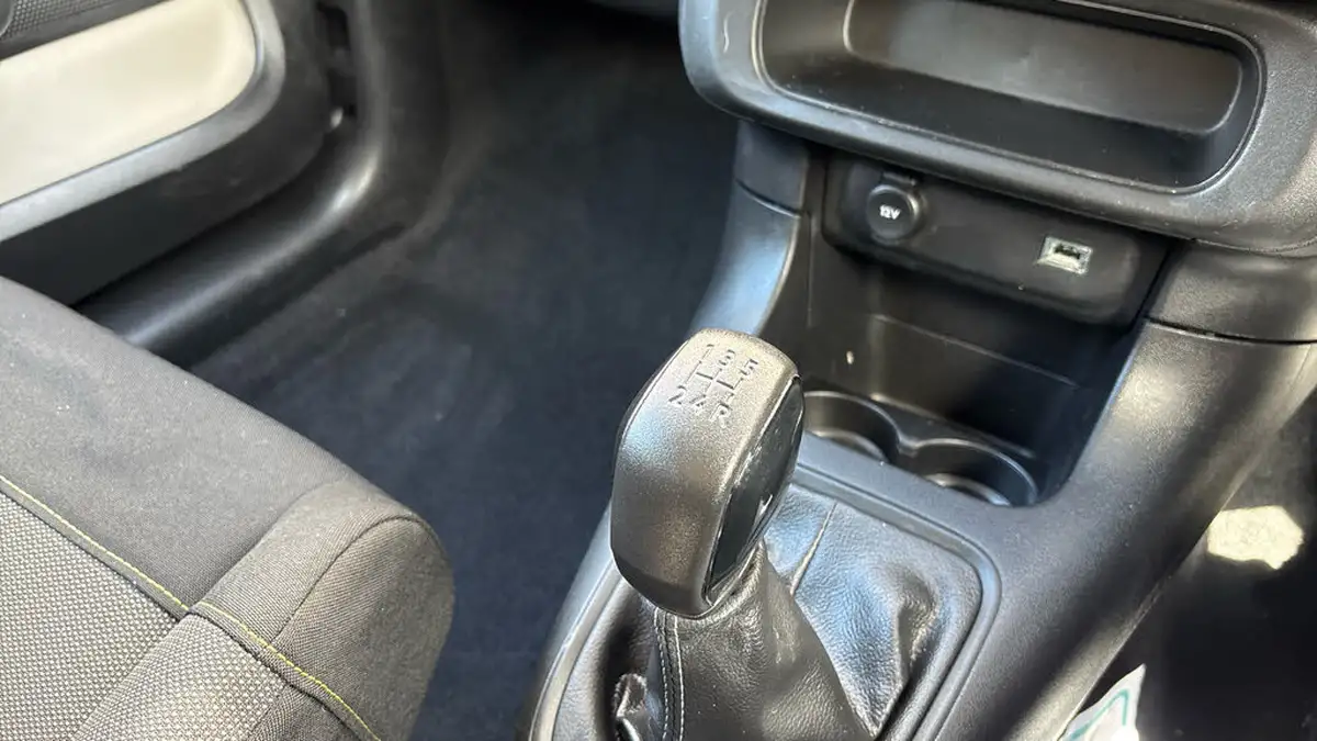 2021-citroen-c3-12-puretech-sense-big-19