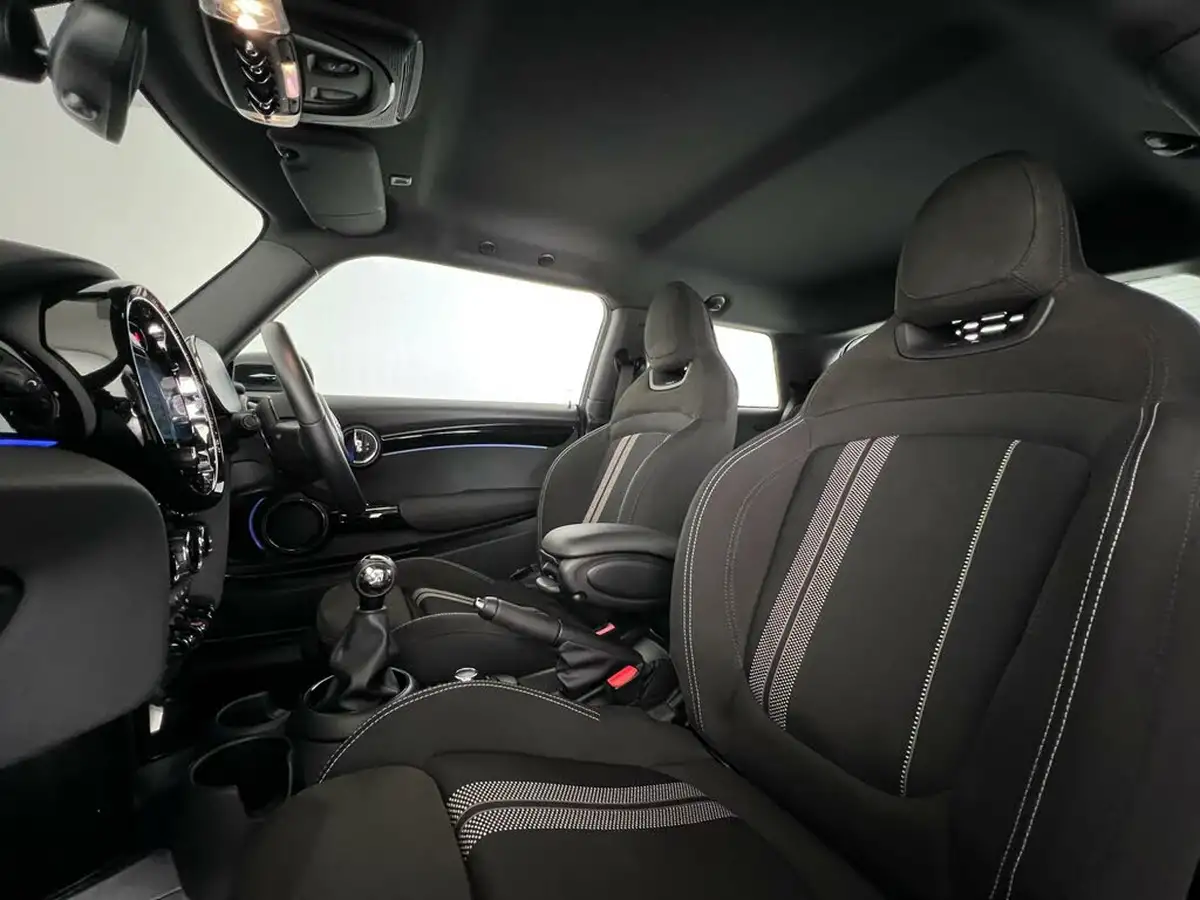 2021-mini-cooper-15-cooper-sport-hatchback-3d-big-14