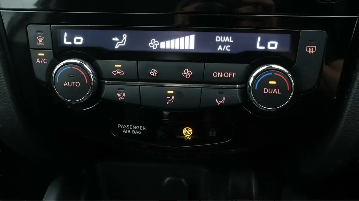 2021-nissan-qashqai-13-dig-t-acenta-premium-140ps-big-12