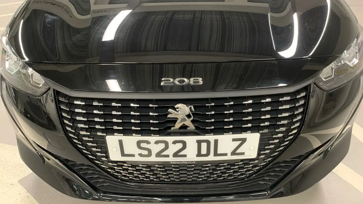 2022-peugeot-208-12-puretech-allure-100bhp-big-45