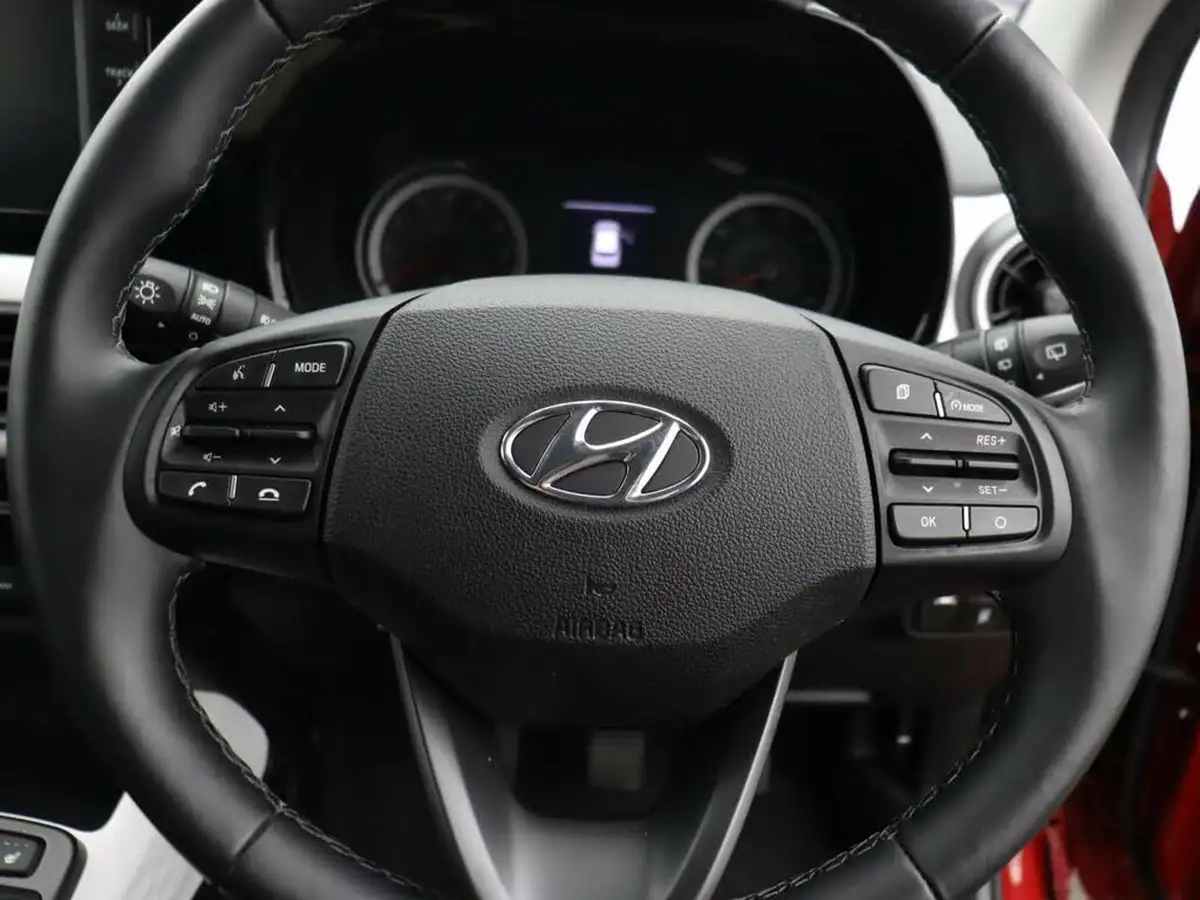 2022-hyundai-i10-12-premium-big-30