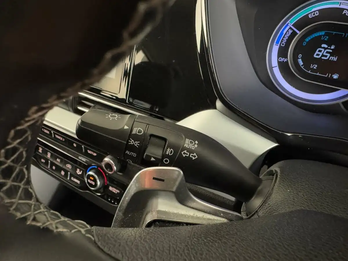 2022-kia-niro-16-gdi-2-139bhp-156kwh-big-26