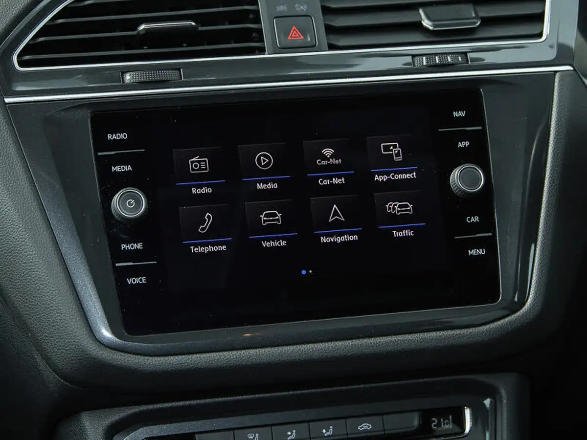 2019-volkswagen-tiguan-allspace-20tdi-se-nav-150ps-scr-4motion-dsg-big-15