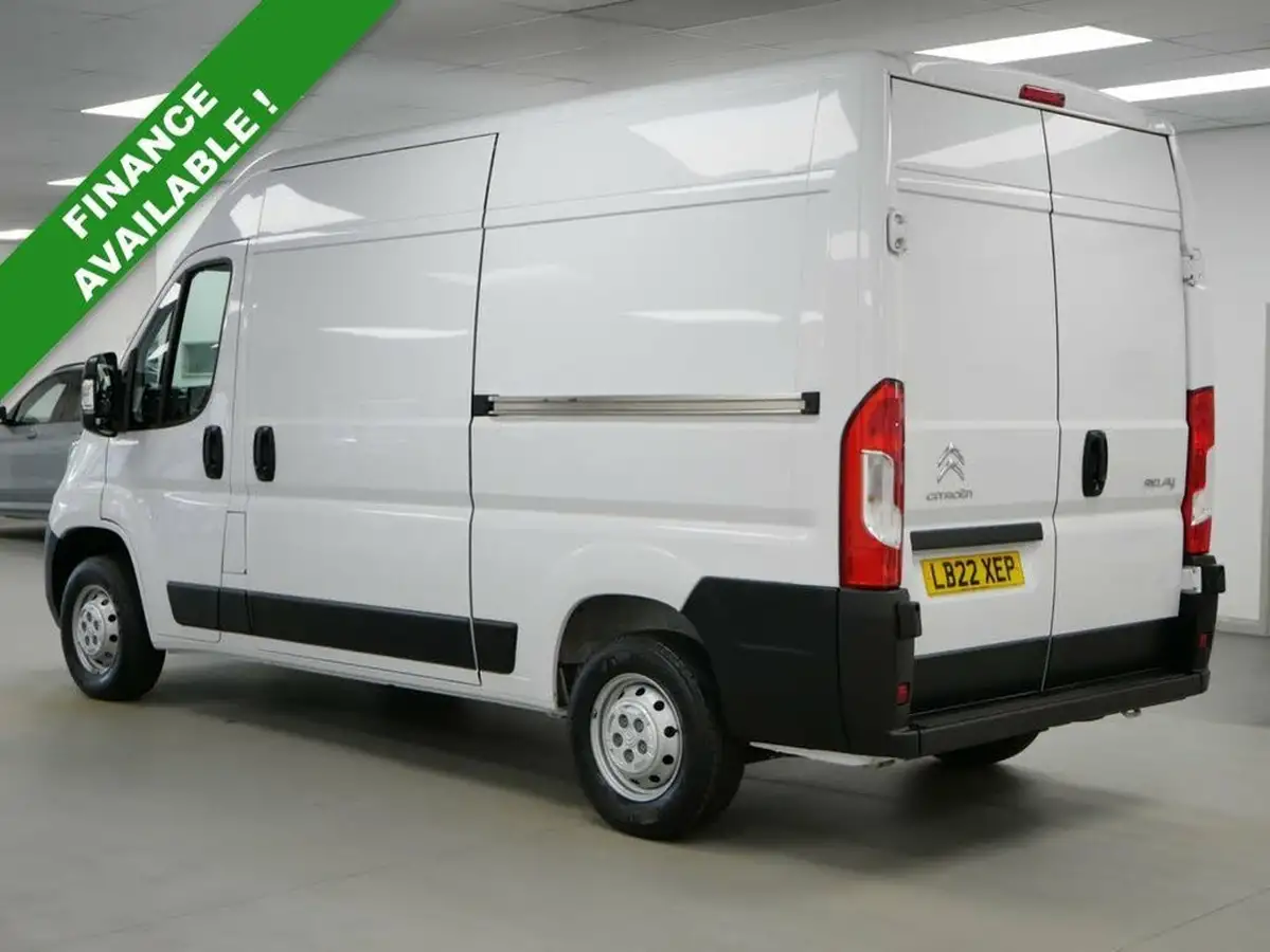 2022-citroen-relay-22bluehdi-35-l2h2-enterprise-big-7