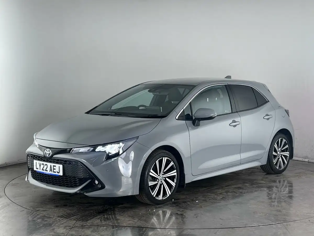 2022-toyota-corolla-18-vvt-i-design-120bhp-trk-hatchback-5d-big-1